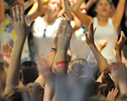 Put your hands up!